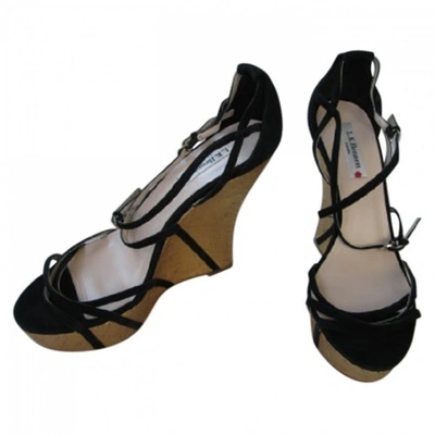 Pre-owned Lk Bennett Sandal In Black