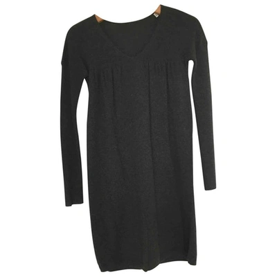 Pre-owned Vince Cashmere Mid-length Dress In Grey