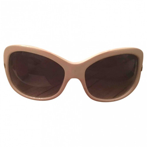 white burberry glasses