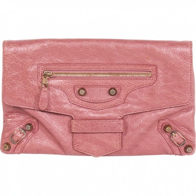 Pre-owned Balenciaga Classic Envelop Leather Pochette In Pink