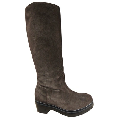 Pre-owned Robert Clergerie Boots In Brown