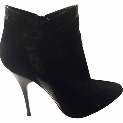Pre-owned Alexander Mcqueen Ankle Boots In Black