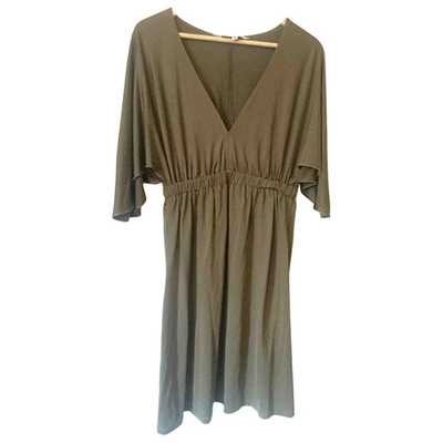 Pre-owned Trina Turk Mid-length Dress In Green