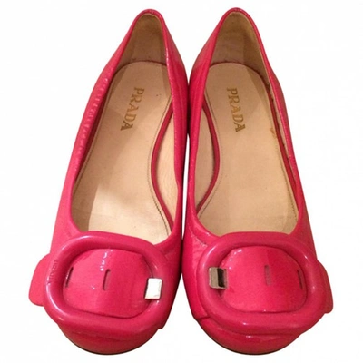 Pre-owned Prada Pink Patent Leather Flats