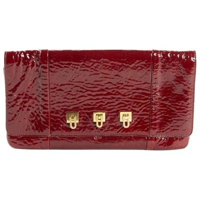 Pre-owned Chloé Patent Leather Clutch Bag In Red