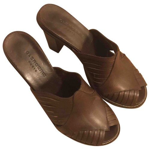 robert clergerie clogs