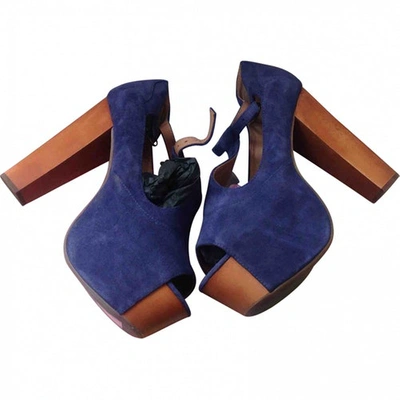 Pre-owned Jeffrey Campbell Sandals In Navy