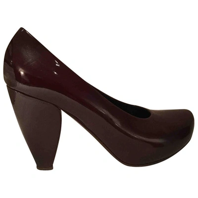 Pre-owned Marc Jacobs Leather Heels In Burgundy