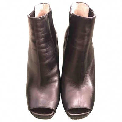 Pre-owned Prada Leather Ankle Boots In Black