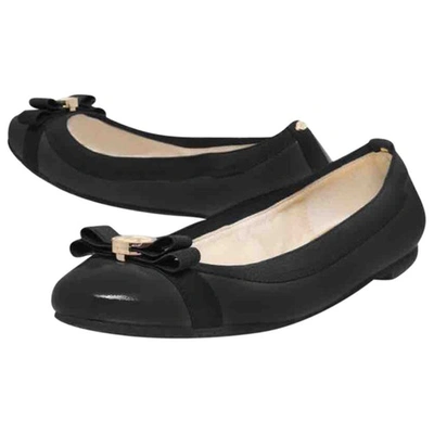 Pre-owned Michael Kors Leather Ballet Flats In Black