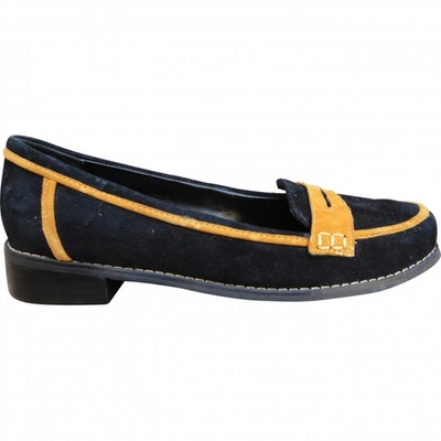 Pre-owned Mellow Yellow Flats In Black