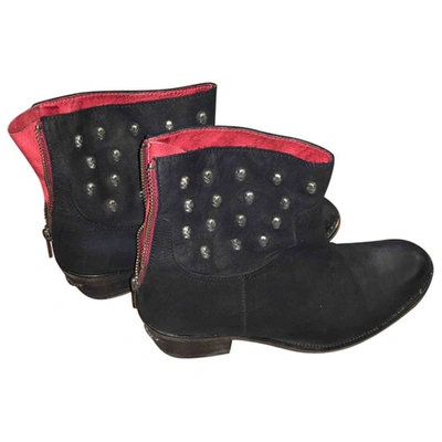 Pre-owned Zadig & Voltaire Teddy Leather Ankle Boots In Black