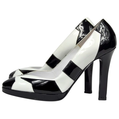 Pre-owned Chanel Patent Leather Heels In Black