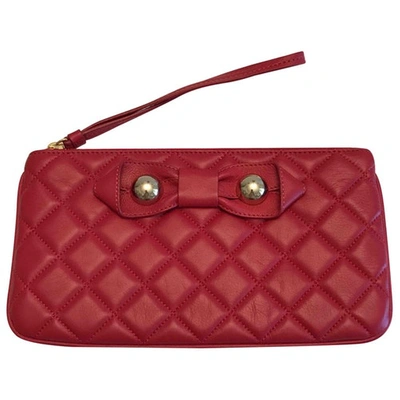Pre-owned Moschino Cheap And Chic Leather Clutch Bag In Red
