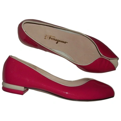 Pre-owned Ferragamo Patent Leather Ballet Flats In Pink