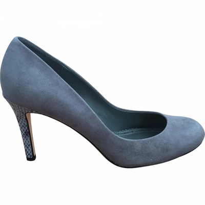 Pre-owned Brooks Brothers Heels In Grey