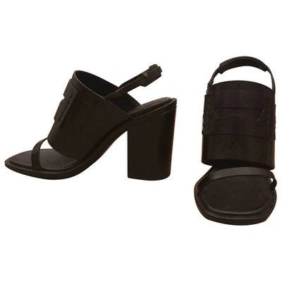 Pre-owned Kenzo Leather Sandals In Black