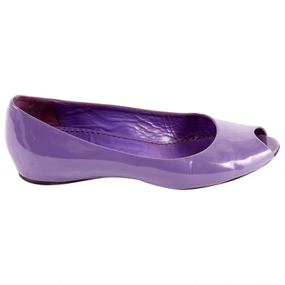 Pre-owned Marc Jacobs Patent Leather Flat In Purple