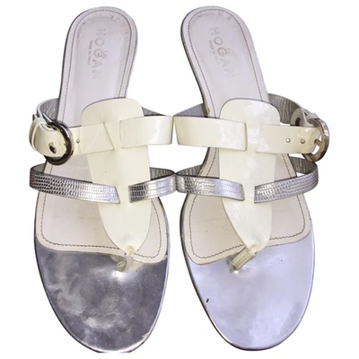 Pre-owned Hogan Leather Flip Flops In White