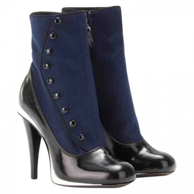 Pre-owned Fendi Leather Ankle Boots In Blue