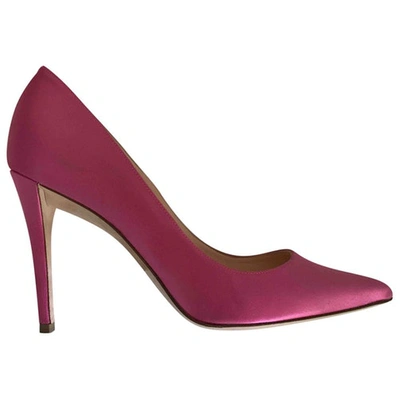 Pre-owned Gina Cloth Heels In Pink