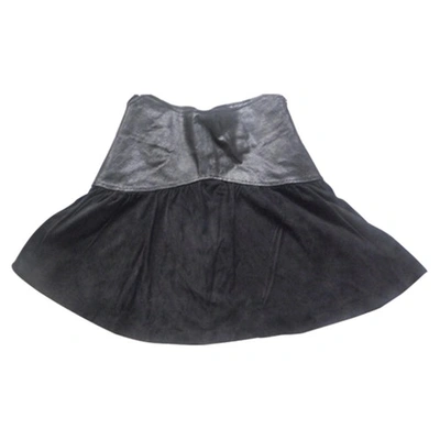 Pre-owned American Retro Leather And Suede Skirt In Black