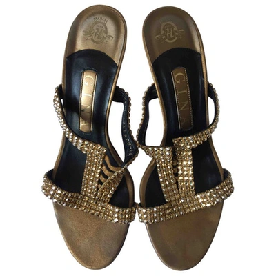 Pre-owned Gina Leather Mules In Gold