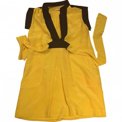 Pre-owned See By Chloé Silk Mid-length Dress In Yellow