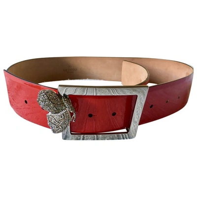 Pre-owned Valentino Garavani Patent Leather Belt In Red