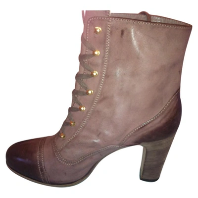 Pre-owned Vanessa Bruno Boots In Brown