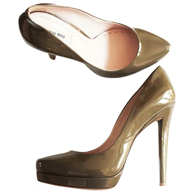 Pre-owned Miu Miu Patent Leather Heels In Khaki