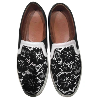 Pre-owned Givenchy Cloth Flats In Pattern
