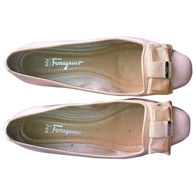 Pre-owned Ferragamo Patent Leather Ballet Flats In Pink