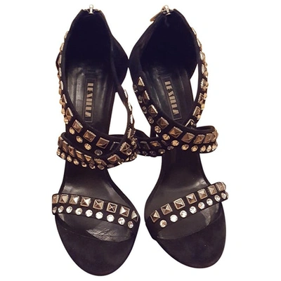 Pre-owned Le Silla Sandals In Black