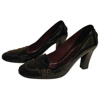 Pre-owned Tommy Hilfiger Patent Leather Heels In Black