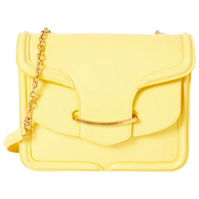 Pre-owned Alexander Mcqueen Heroine Chain Leather Handbag In Yellow
