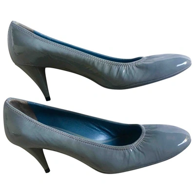 Pre-owned Prada Patent Leather Heels In Grey