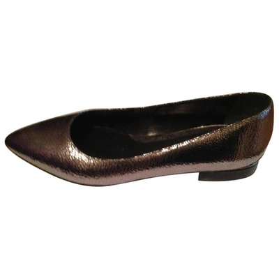 Pre-owned Pinko Silver Leather Ballet Flats