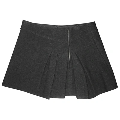 Pre-owned Vanessa Bruno Wool Mini Skirt In Black