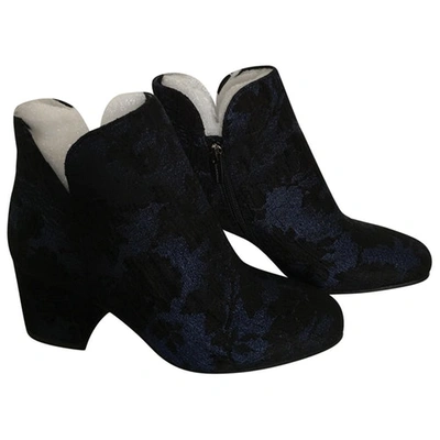 Pre-owned Vince Camuto Blue Cloth Ankle Boots