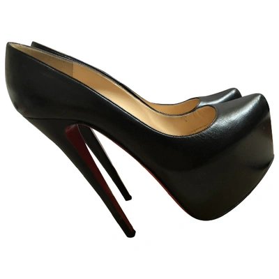 Pre-owned Christian Louboutin Daffodile  Leather Heels In Black