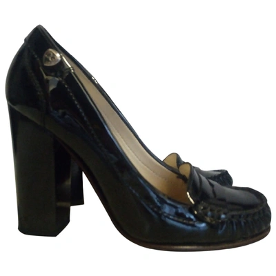 Pre-owned Dolce & Gabbana Patent Leather Heels In Black