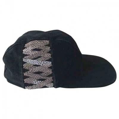 Pre-owned Blumarine Cap In Black