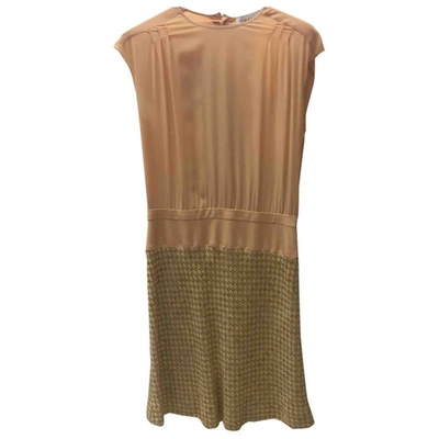 Pre-owned Chanel Silk Mid-length Dress In Beige