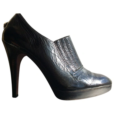 Pre-owned Bcbg Max Azria Patent Leather Ankle Boots In Black