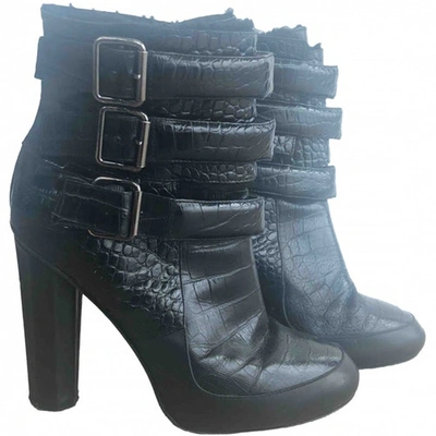 Pre-owned Aperlai Black Leather Ankle Boots