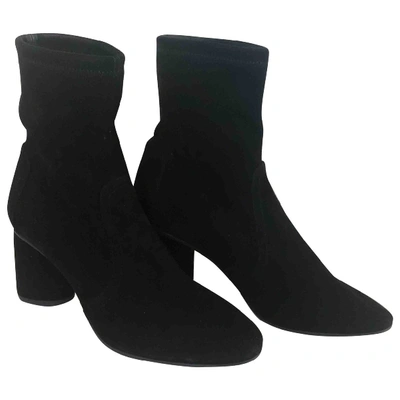 Pre-owned Stuart Weitzman Ankle Boots In Black