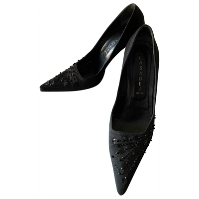 Pre-owned Casadei Velvet Heels In Black