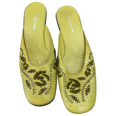 Pre-owned Sergio Rossi Leather Mules In Yellow