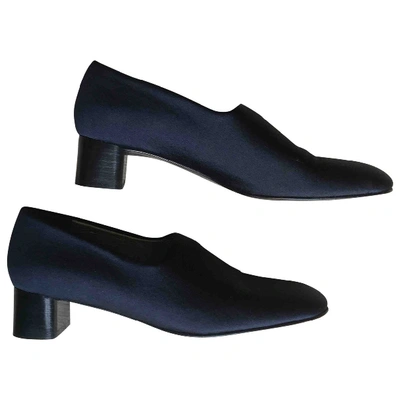 Pre-owned Robert Clergerie Cloth Heels In Navy